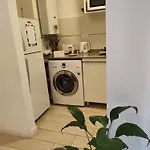 Excelente Departamento Para 2 Personas Con Balcon A La Calle